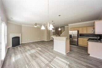 1580 Chattahoochee Ct in Atlanta, GA - Building Photo - Building Photo