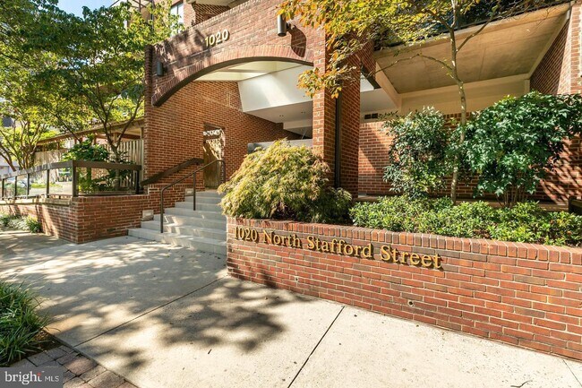 1020 N Stafford St in Arlington, VA - Building Photo - Building Photo