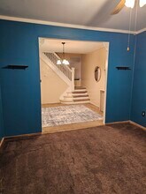 1253 W Arch St in Coal Township, PA - Building Photo - Building Photo
