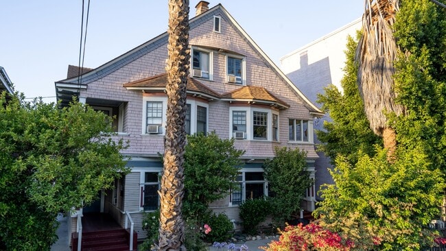 705 W 23rd St in Los Angeles, CA - Building Photo - Building Photo