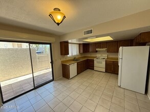 16510 E Palisades Blvd in Fountain Hills, AZ - Building Photo - Building Photo