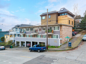 Annette Apartments in Seattle, WA - Building Photo - Primary Photo