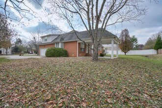313 Brewster Ct in Murfreesboro, TN - Building Photo - Building Photo