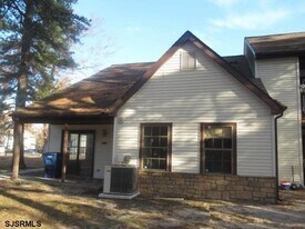 3016 Ivy Bush Ct in Hamilton, NJ - Building Photo