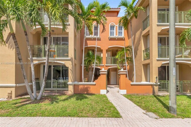 6670 NW 114th Ave in Doral, FL - Building Photo - Building Photo