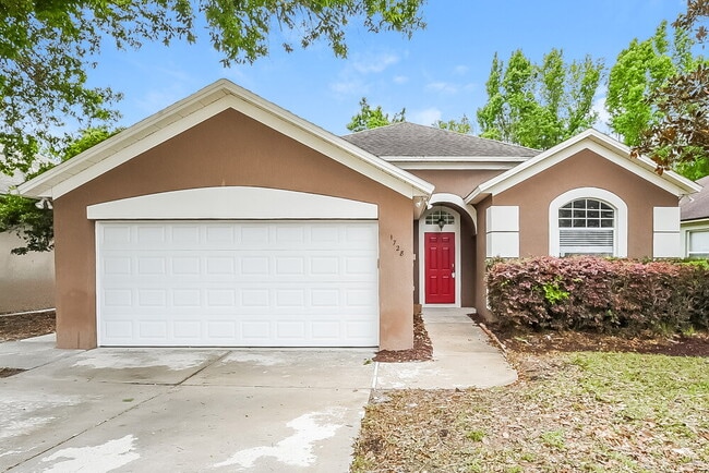 property at 1728 Riveredge Rd