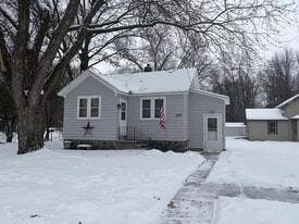 290 Lyon St in Wisconsin Rapids, WI - Building Photo
