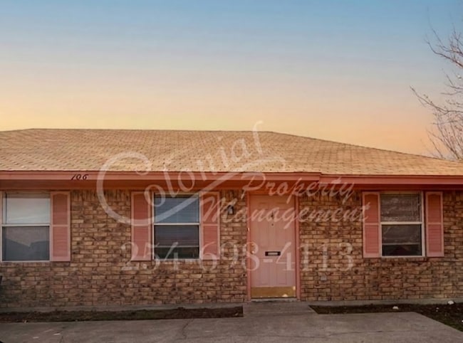 property at 106 Horseshoe Dr