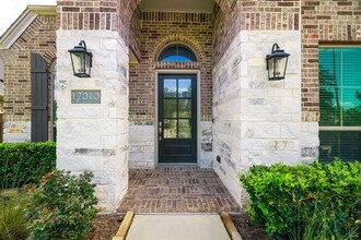 17010 Harper's Way in Conroe, TX - Building Photo - Building Photo