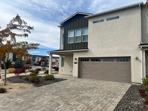 1060 Big Rock Loop in Reno, NV - Building Photo - Building Photo
