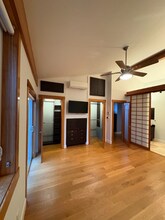 1415 3rd Ave W in Seattle, WA - Foto de edificio - Building Photo