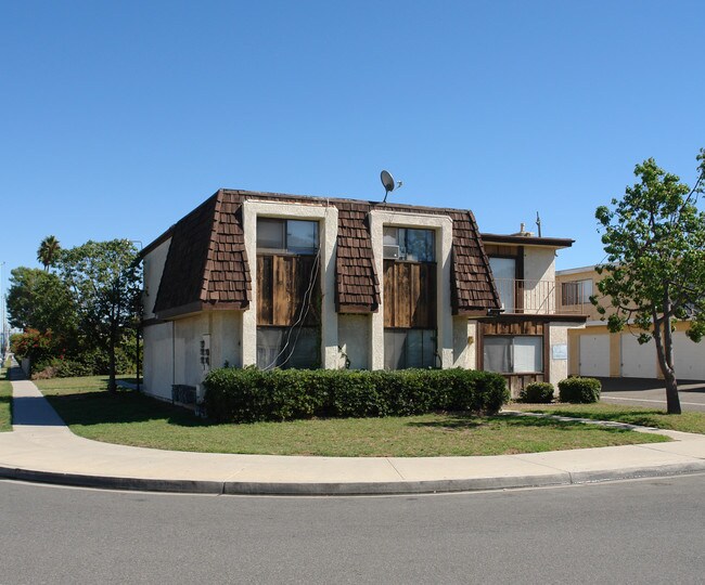 6632 Westpark Pl in Westminster, CA - Foto de edificio - Building Photo