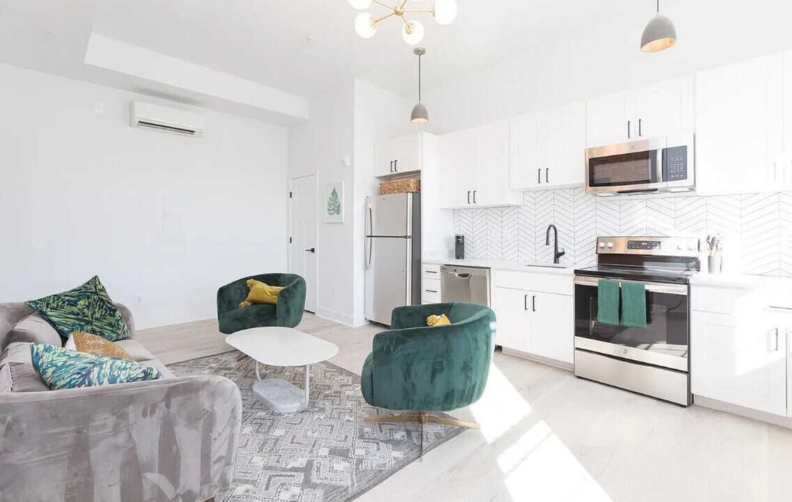 415 St Paul St in Baltimore, MD - Foto de edificio