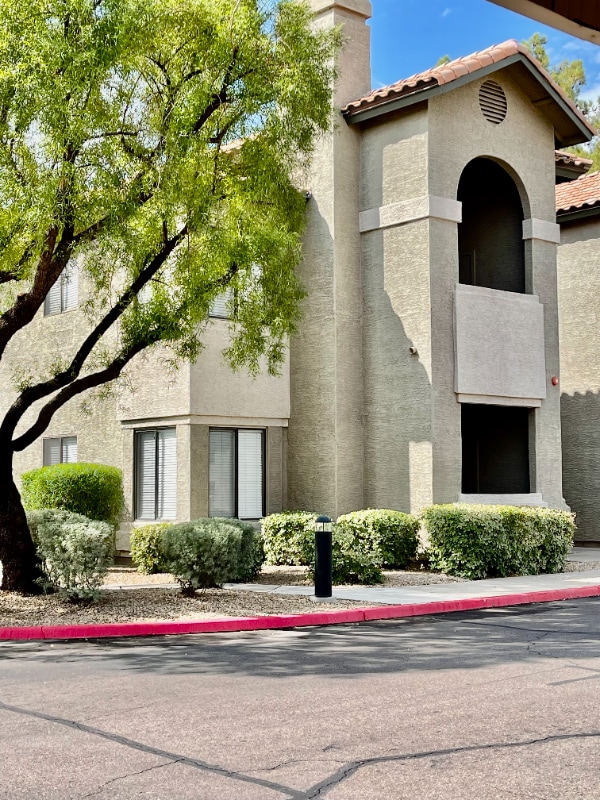 9600 N 96th St in Scottsdale, AZ - Building Photo - Building Photo