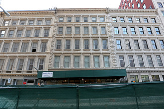 81 Worth St in New York, NY - Building Photo - Building Photo