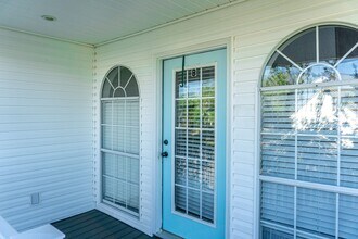 1102 Stanfield Point Rd in Gautier, MS - Building Photo - Building Photo