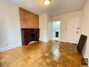 1273 3rd Ave in New York, NY - Building Photo - Building Photo