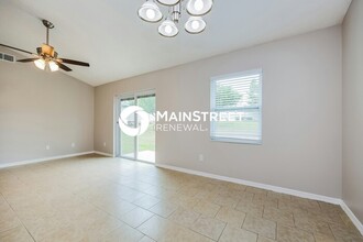 11401 Mandarin Dr in Clermont, FL - Building Photo - Building Photo