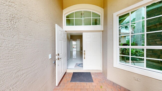 9919 Royal Cardigan Way in West Palm Beach, FL - Building Photo - Building Photo