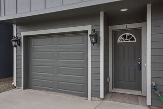 7223 E Pacific Way in Spokane Valley, WA - Building Photo - Building Photo