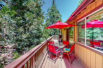 1051 Lausanne Dr in Crestline, CA - Building Photo - Building Photo