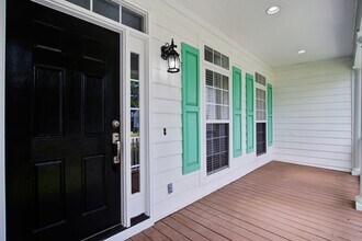 3509 Flowering Oak Way in Mount Pleasant, SC - Building Photo - Building Photo