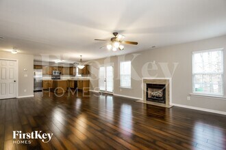 1817 Elizabeth Oaks Ave in Charlotte, NC - Building Photo - Building Photo