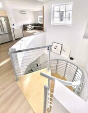 29 Wachusett Ave, Unit #1 in Arlington, MA - Foto de edificio - Building Photo