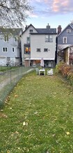 442 Biddle Ave in Pittsburgh, PA - Foto de edificio - Building Photo