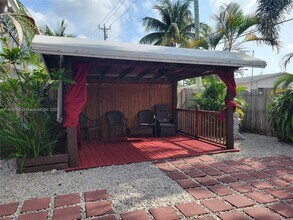 2560 NE 8th Terrace in Pompano Beach, FL - Building Photo - Building Photo