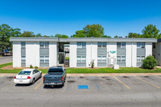 The Sanctuary at Alexandria in Alexandria, LA - Building Photo - Building Photo