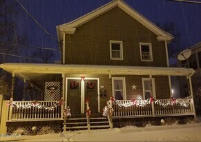 3 9th St, Unit # 2 in Waterford, NY - Building Photo