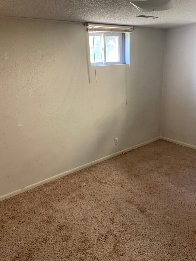 2021 Canyon Dr in Billings, MT - Building Photo - Building Photo