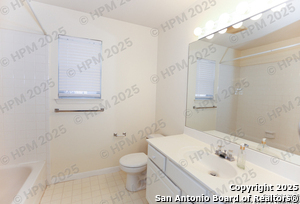 4515 Empress Woods in San Antonio, TX - Building Photo - Building Photo