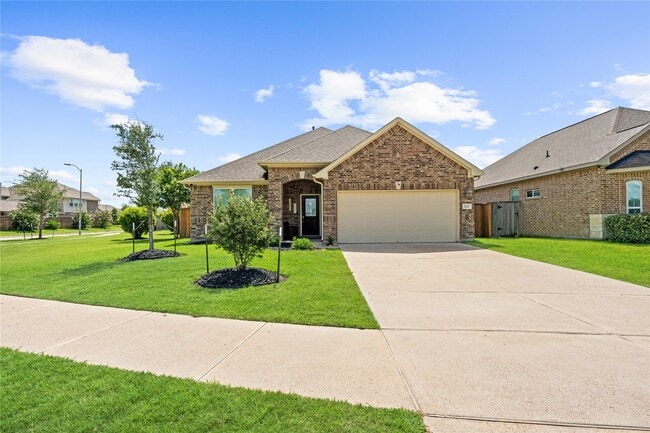 property at 1807 Harmony Bend Ln