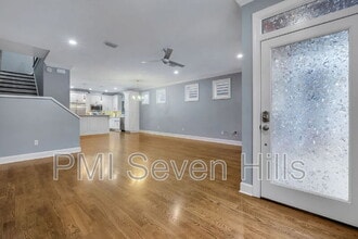 828 N Duval St in Tallahassee, FL - Building Photo - Building Photo