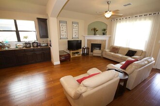 9905 Ivalenes Hope Dr in Austin, TX - Building Photo - Building Photo