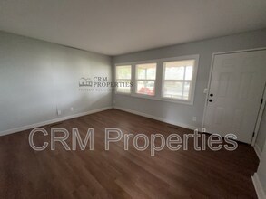 5204 Arrowhead Blvd in Kokomo, IN - Building Photo - Building Photo