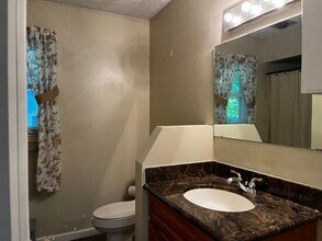 101 Outrigger Rd in New Bern, NC - Building Photo - Building Photo