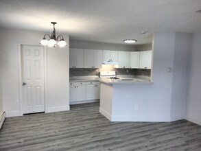 7434 72nd Ln N in Brooklyn Park, MN - Building Photo - Building Photo