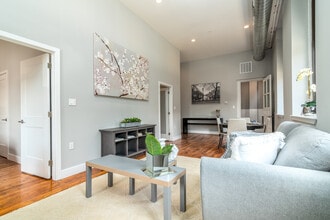 1502 S 17th St in Philadelphia, PA - Building Photo - Building Photo