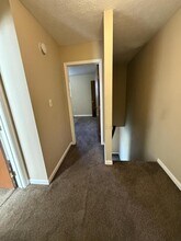 1238 Clear Ridge Ln in Radcliff, KY - Building Photo - Building Photo