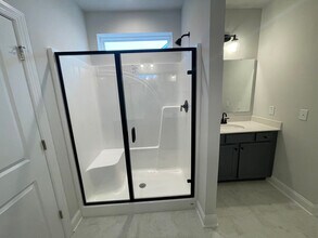 704 Sutherland Ct in Raeford, NC - Building Photo - Building Photo