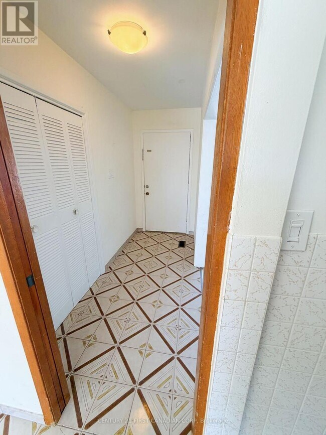 37 Stormont Dr in London, ON - Building Photo - Building Photo