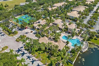 2730 Anzio Ct, Unit 307 in Palm Beach Gardens, FL - Building Photo - Building Photo