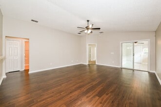 1937 Longneedle Lane in Middleburg, FL - Building Photo - Building Photo