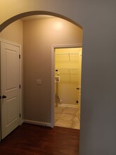 1007 Meriweather Dr in Calera, AL - Building Photo - Building Photo