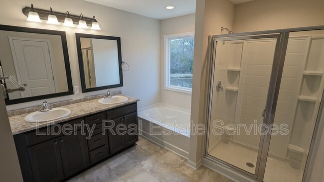 326 Joann Lewis Ln in Hinesville, GA - Building Photo - Building Photo