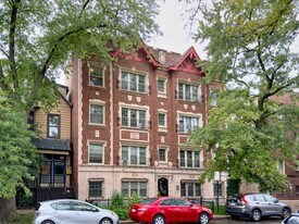 2536 N Sawyer Ave, Unit 112 in Chicago, IL - Building Photo