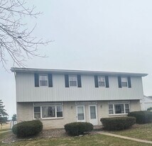 126 Lincoln Ln in Bellefonte, PA - Building Photo